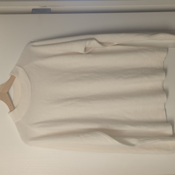 Cream mockneck sweater - Picture 1 of 2